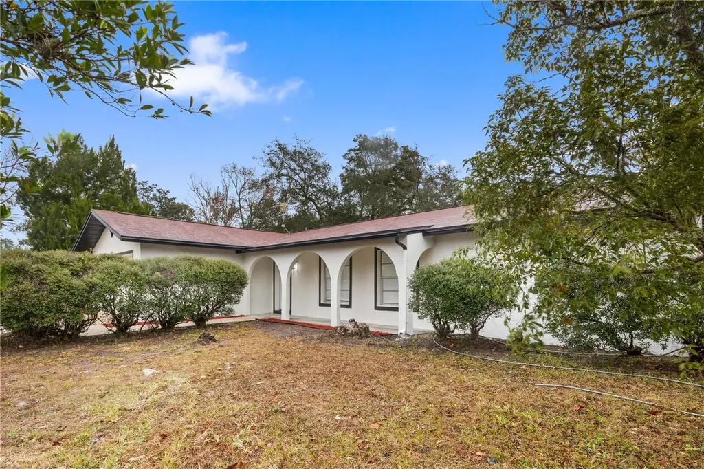 2 Blaine Tree Place Palm Coast FL 32137