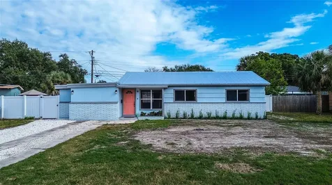 7583 Meadowlawn Drive N St Petersburg FL 33702