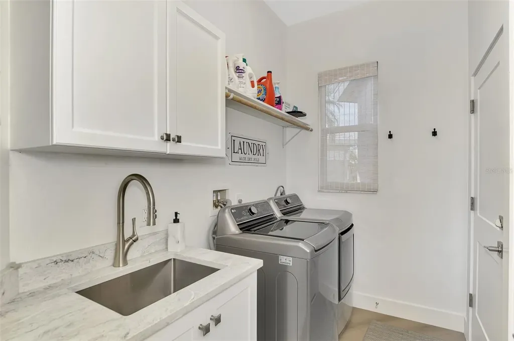 561 Fallbrook Drive Venice FL 34292