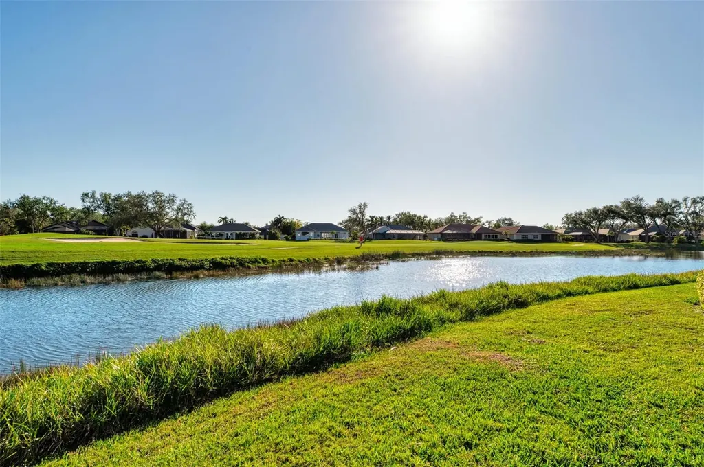 561 Fallbrook Drive Venice FL 34292
