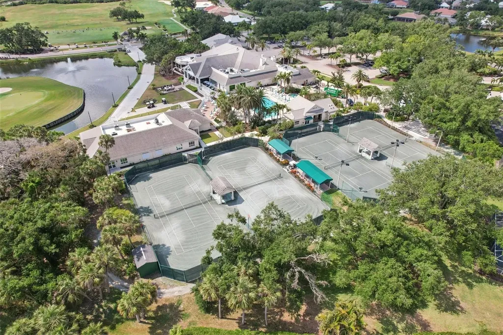 561 Fallbrook Drive Venice FL 34292
