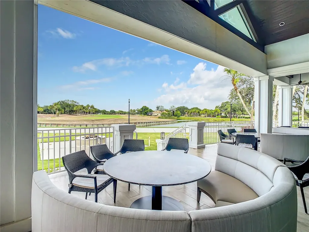 561 Fallbrook Drive Venice FL 34292