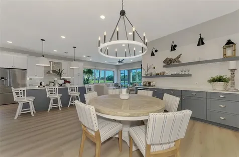 561 Fallbrook Drive Venice FL 34292