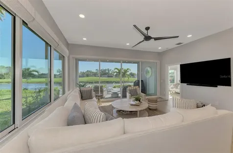 561 Fallbrook Drive Venice FL 34292