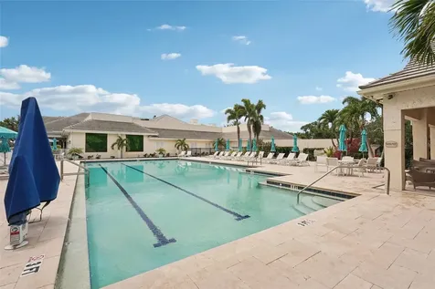 561 Fallbrook Drive Venice FL 34292