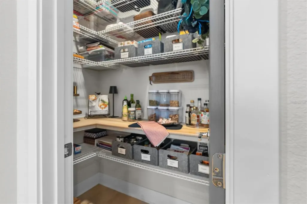 946 Highland Avenue Dunedin FL 34698