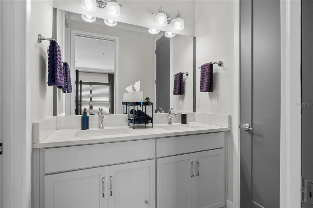 946 Highland Avenue Dunedin FL 34698