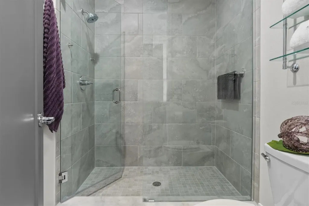 946 Highland Avenue Dunedin FL 34698