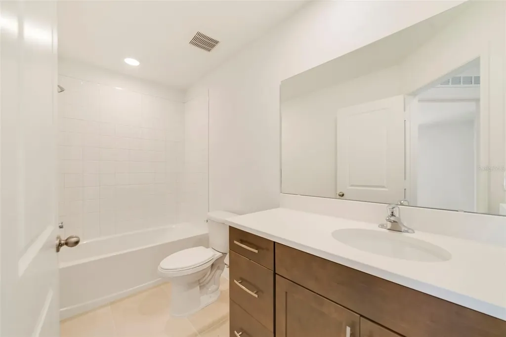 1669 Greenleaf Woods Cove Oviedo FL 32765