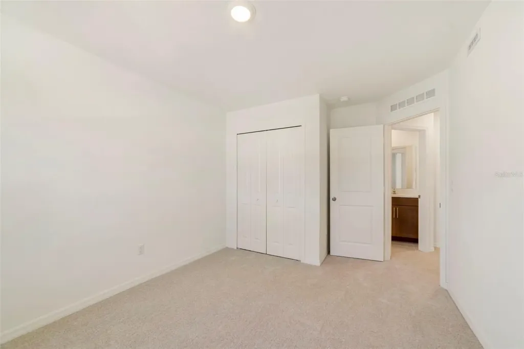 1669 Greenleaf Woods Cove Oviedo FL 32765