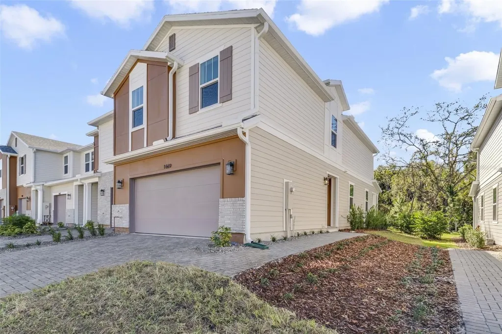 1669 Greenleaf Woods Cove Oviedo FL 32765