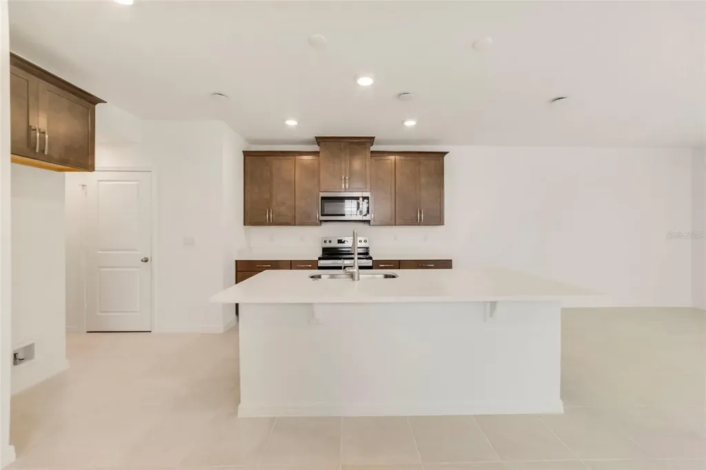 1669 Greenleaf Woods Cove Oviedo FL 32765