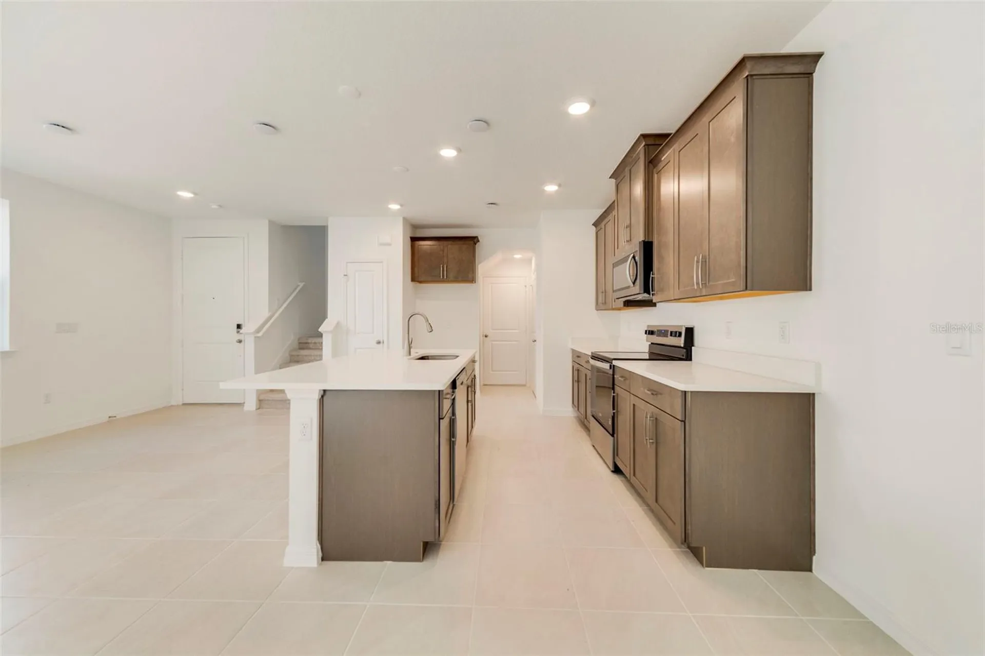 1669 Greenleaf Woods Cove Oviedo FL 32765