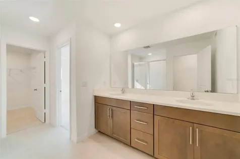 1669 Greenleaf Woods Cove Oviedo FL 32765