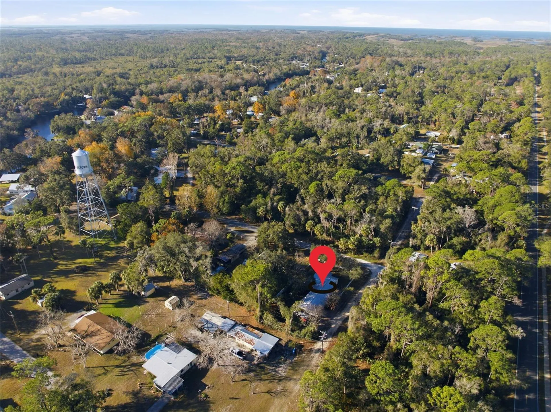 16 52nd Street Yankeetown FL 34498
