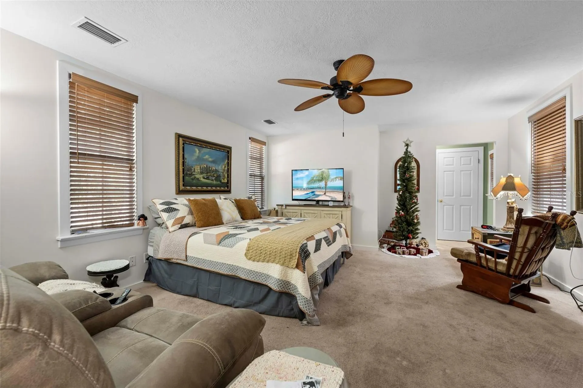 16 52nd Street Yankeetown FL 34498
