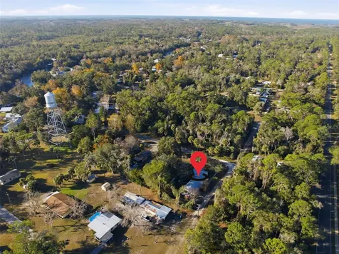 16 52nd Street Yankeetown FL 34498