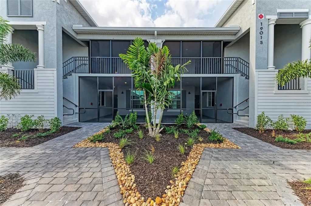 19015 Scallop Loop Lakewood Ranch FL 34211