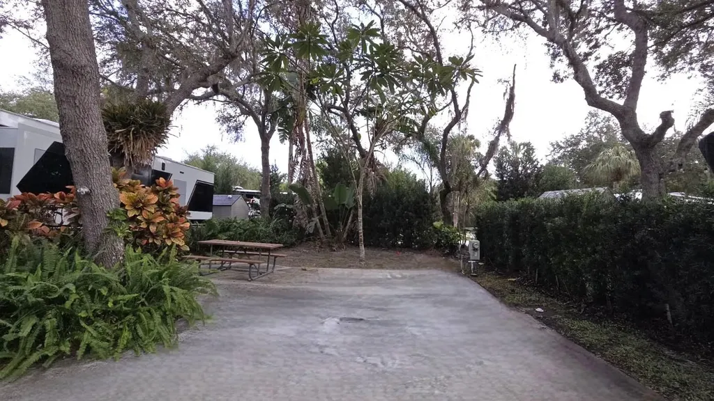 231 Stallion Lane River Ranch FL 33867