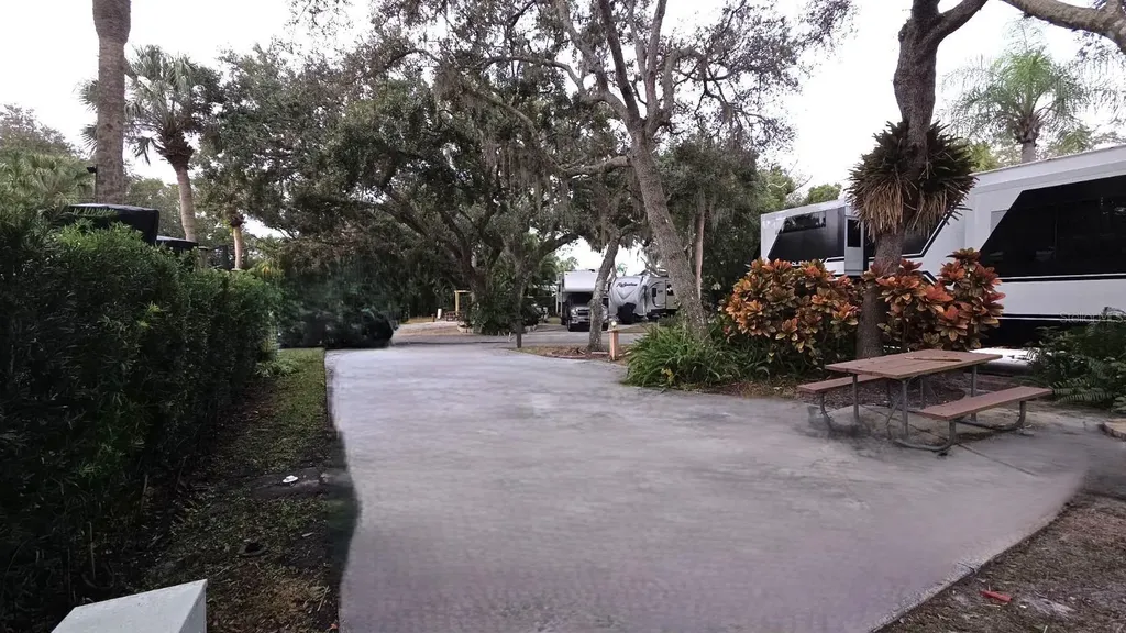 231 Stallion Lane River Ranch FL 33867