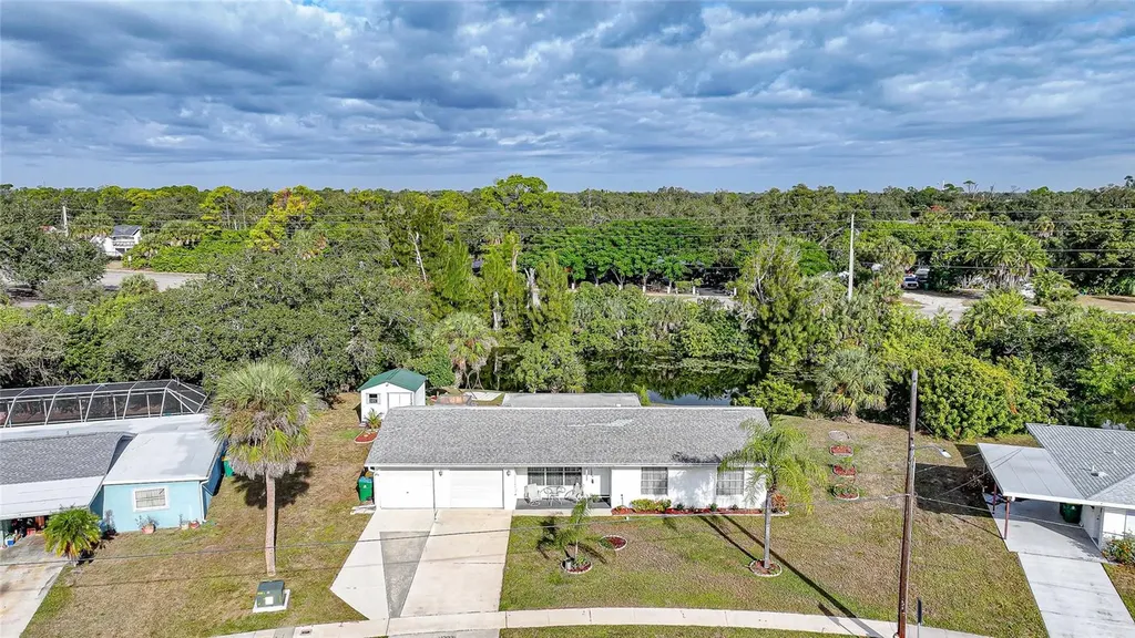 2155 Lakeshore Circle Port Charlotte FL 33952