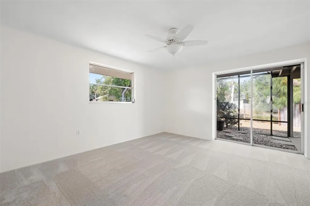 4927 Live Oak Drive Sarasota FL 34232