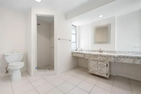 4927 Live Oak Drive Sarasota FL 34232