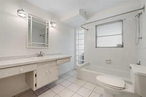 4927 Live Oak Drive Sarasota FL 34232