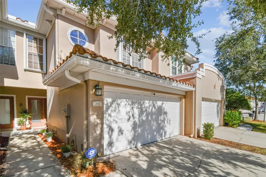 268 Valencia Circle St Petersburg FL 33716