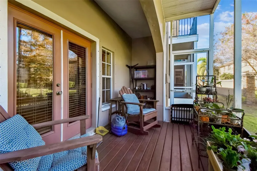 268 Valencia Circle St Petersburg FL 33716