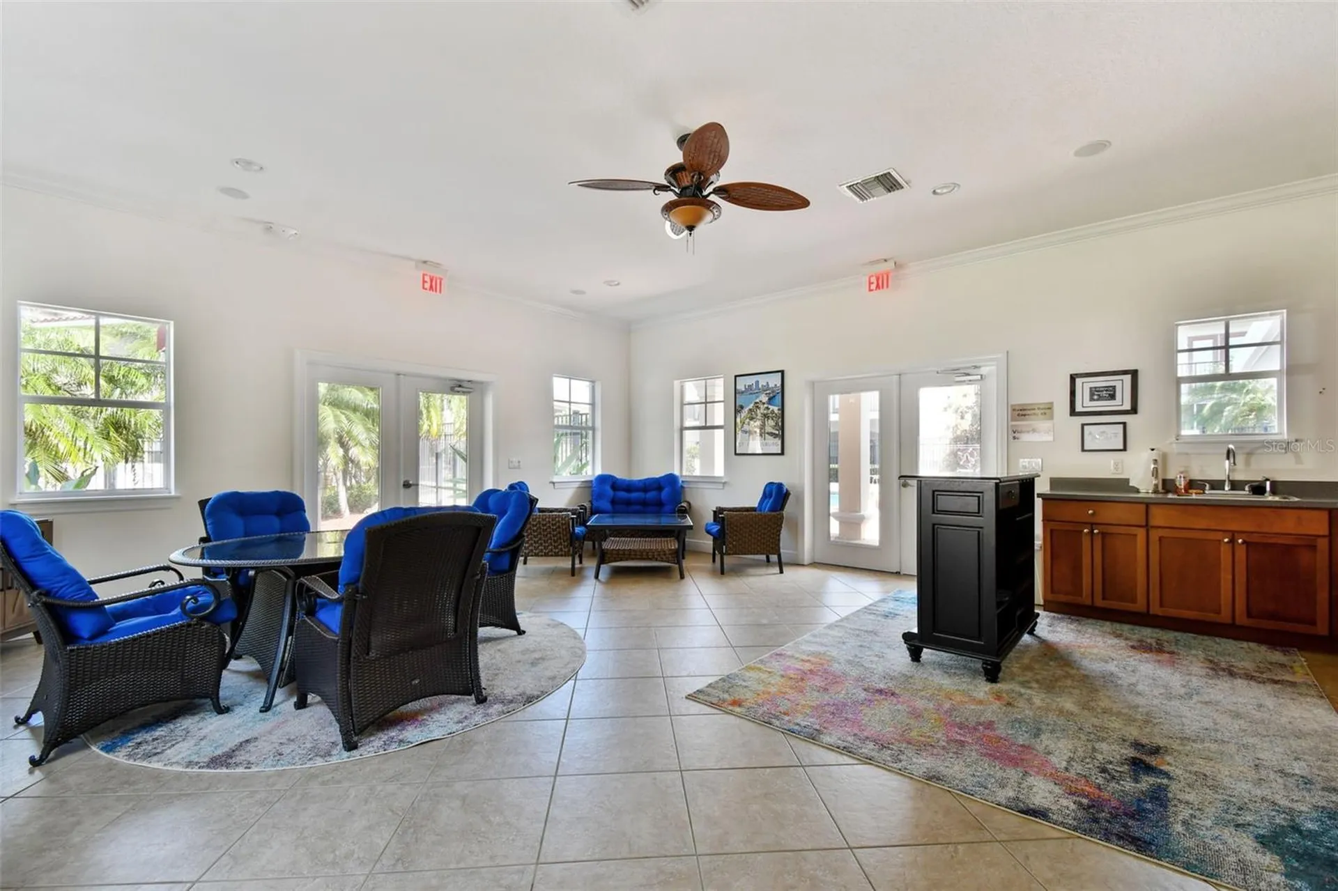 268 Valencia Circle St Petersburg FL 33716