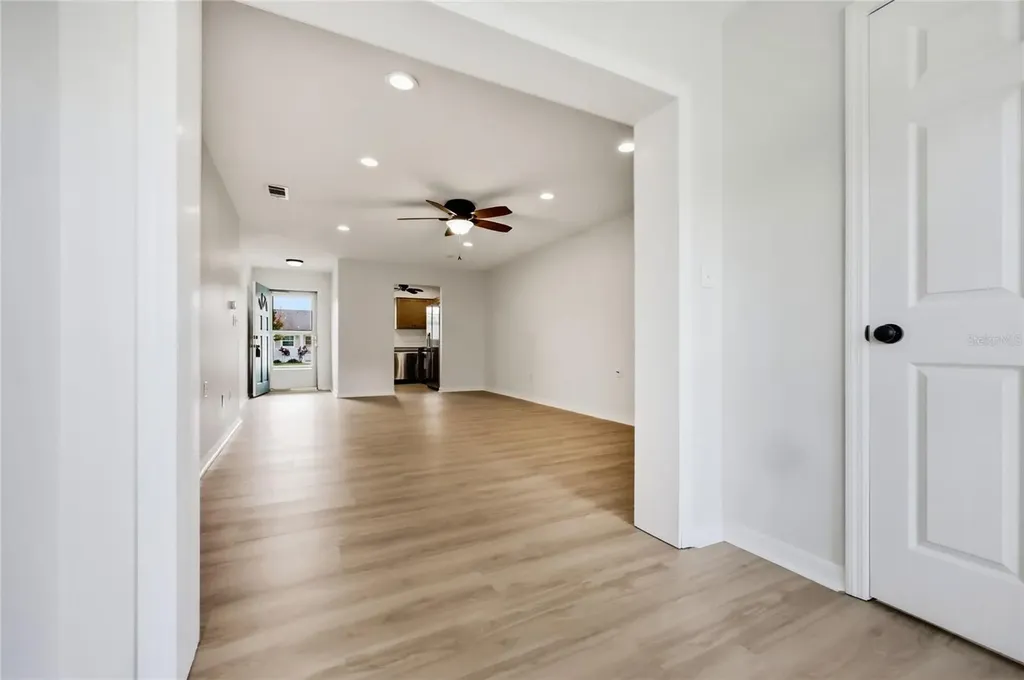 249 N Hill Avenue Deland FL 32724