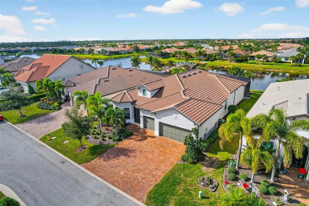 13387 Pelto Street Venice FL 34293