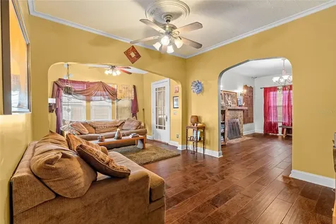 1321 28th Street N St Petersburg FL 33713