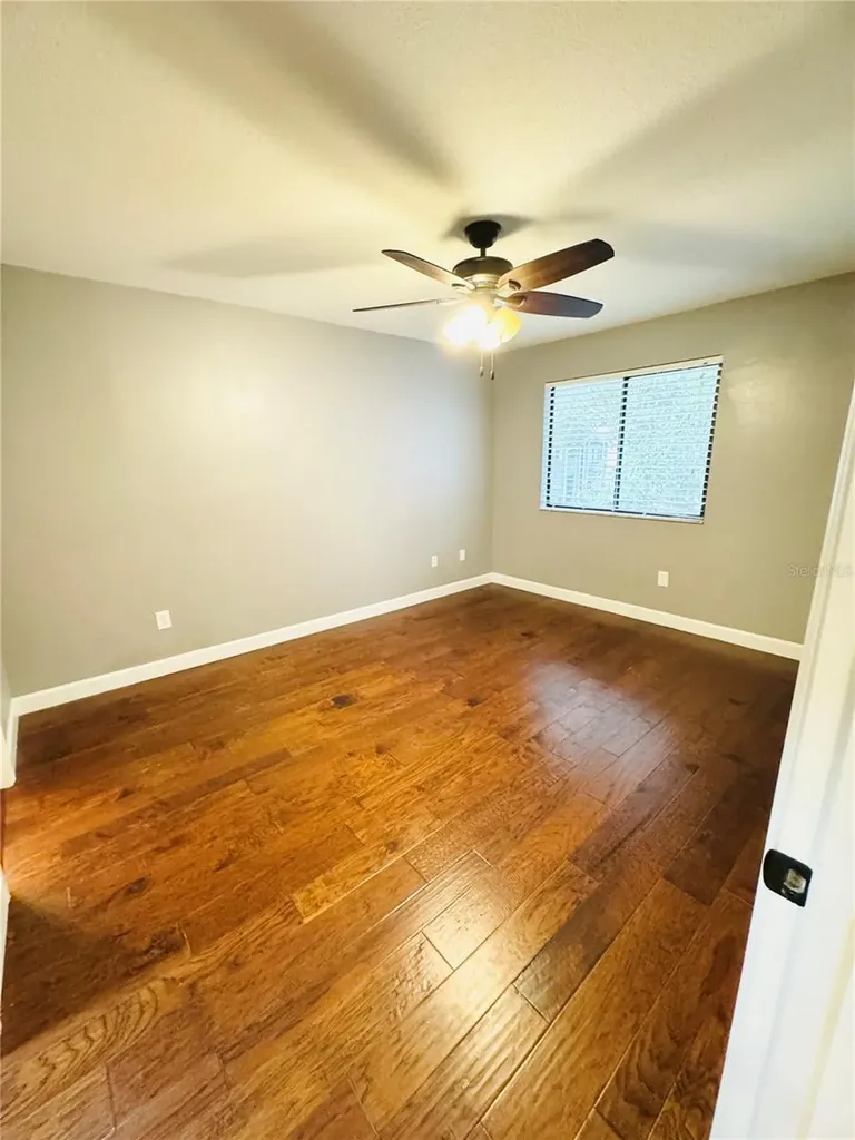 9517 Darien Avenue Orlando FL 32817