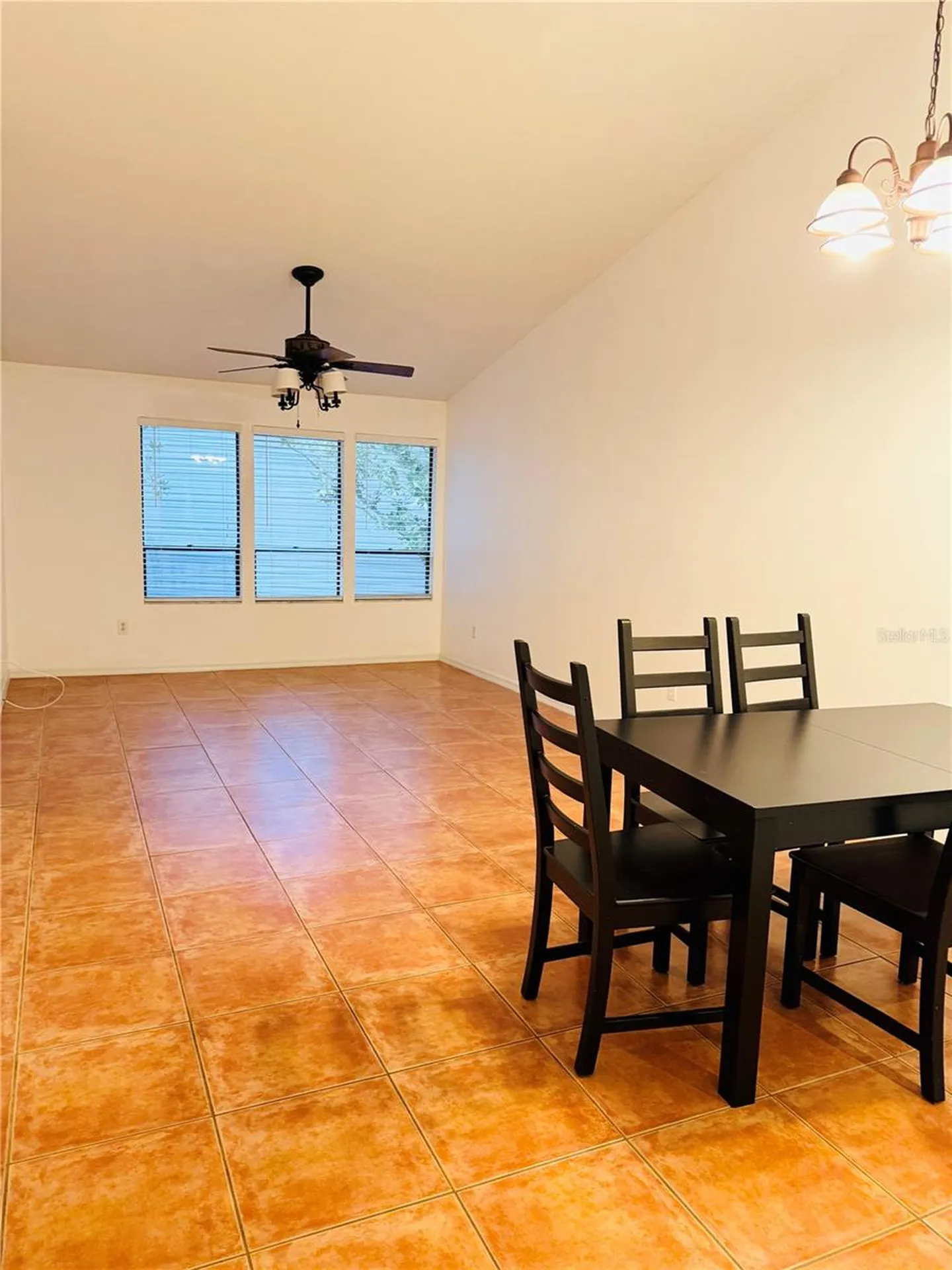9517 Darien Avenue Orlando FL 32817