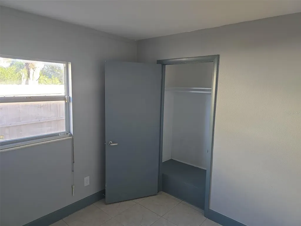 5005 Stolls Avenue Tampa FL 33615