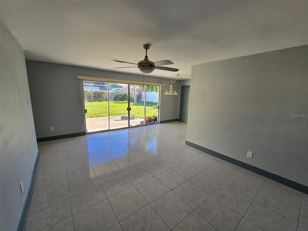 5005 Stolls Avenue Tampa FL 33615