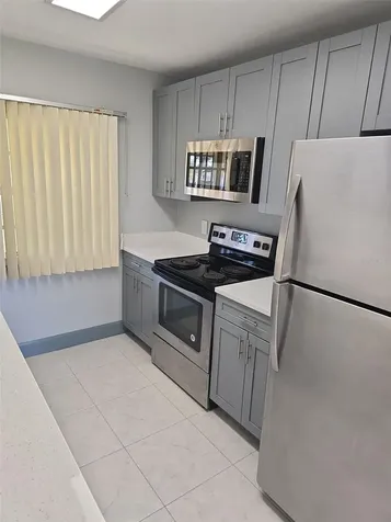 5005 Stolls Avenue Tampa FL 33615