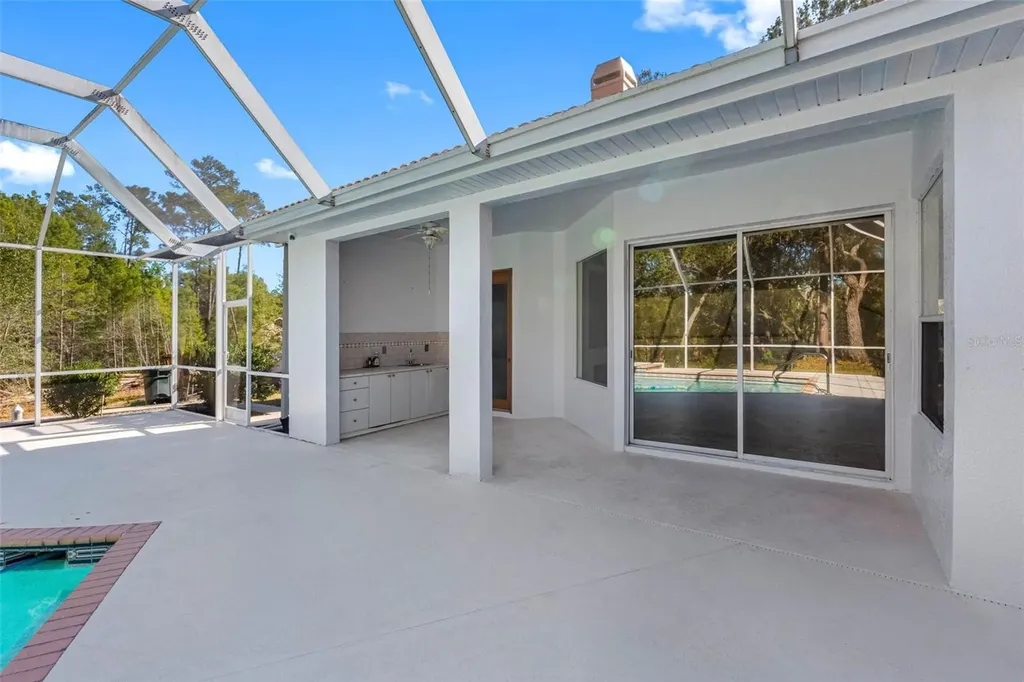 9336 Tooke Shore Drive Weeki Wachee FL 34613