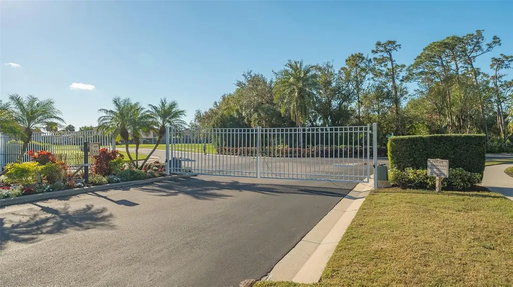 4481 Fairway Drive North Port FL 34287