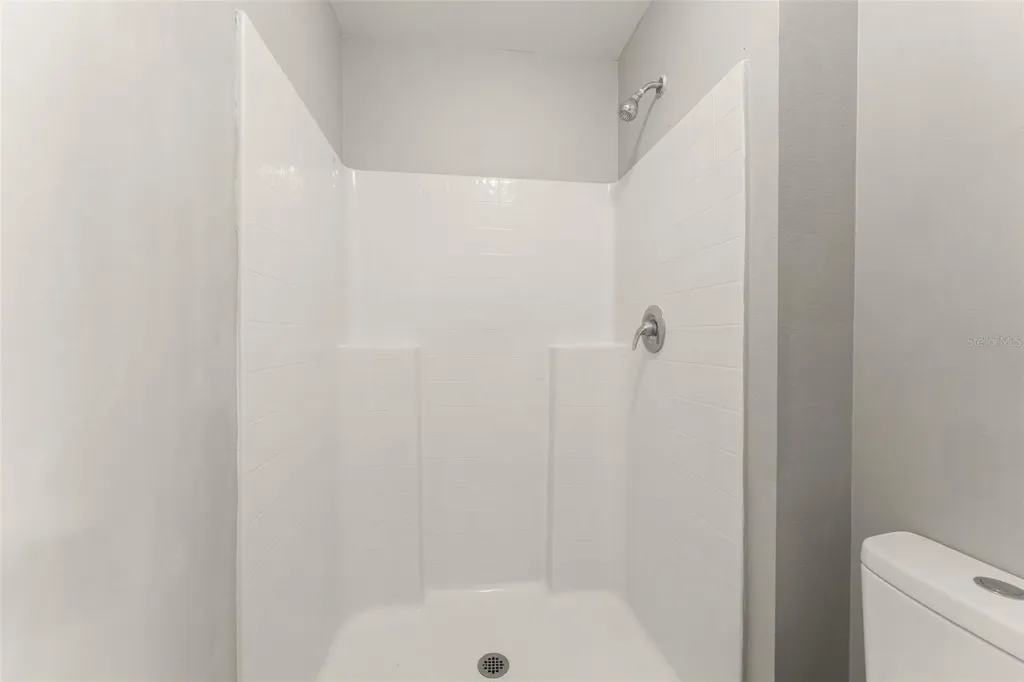 881 Vanderbilt Drive Eustis FL 32726