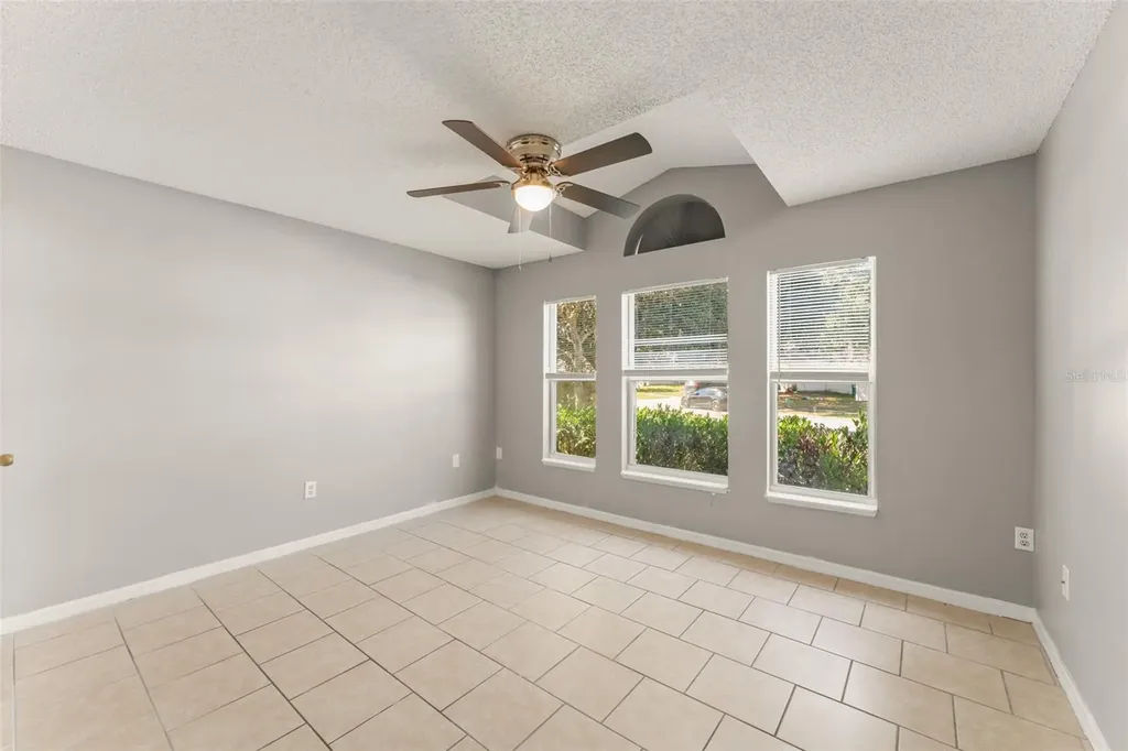 881 Vanderbilt Drive Eustis FL 32726