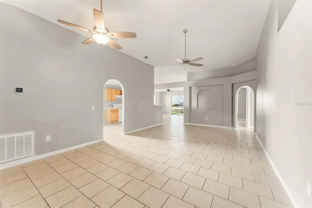 881 Vanderbilt Drive Eustis FL 32726