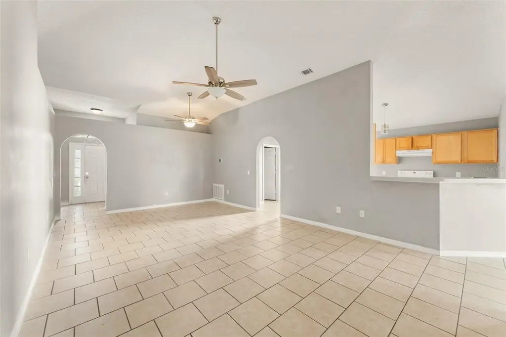 881 Vanderbilt Drive Eustis FL 32726