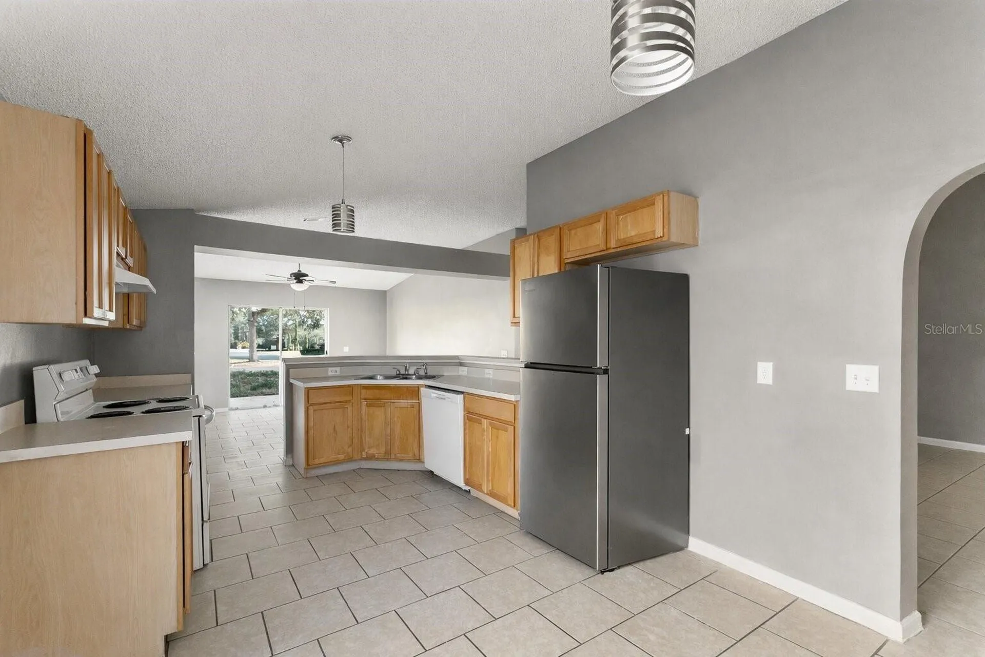 881 Vanderbilt Drive Eustis FL 32726