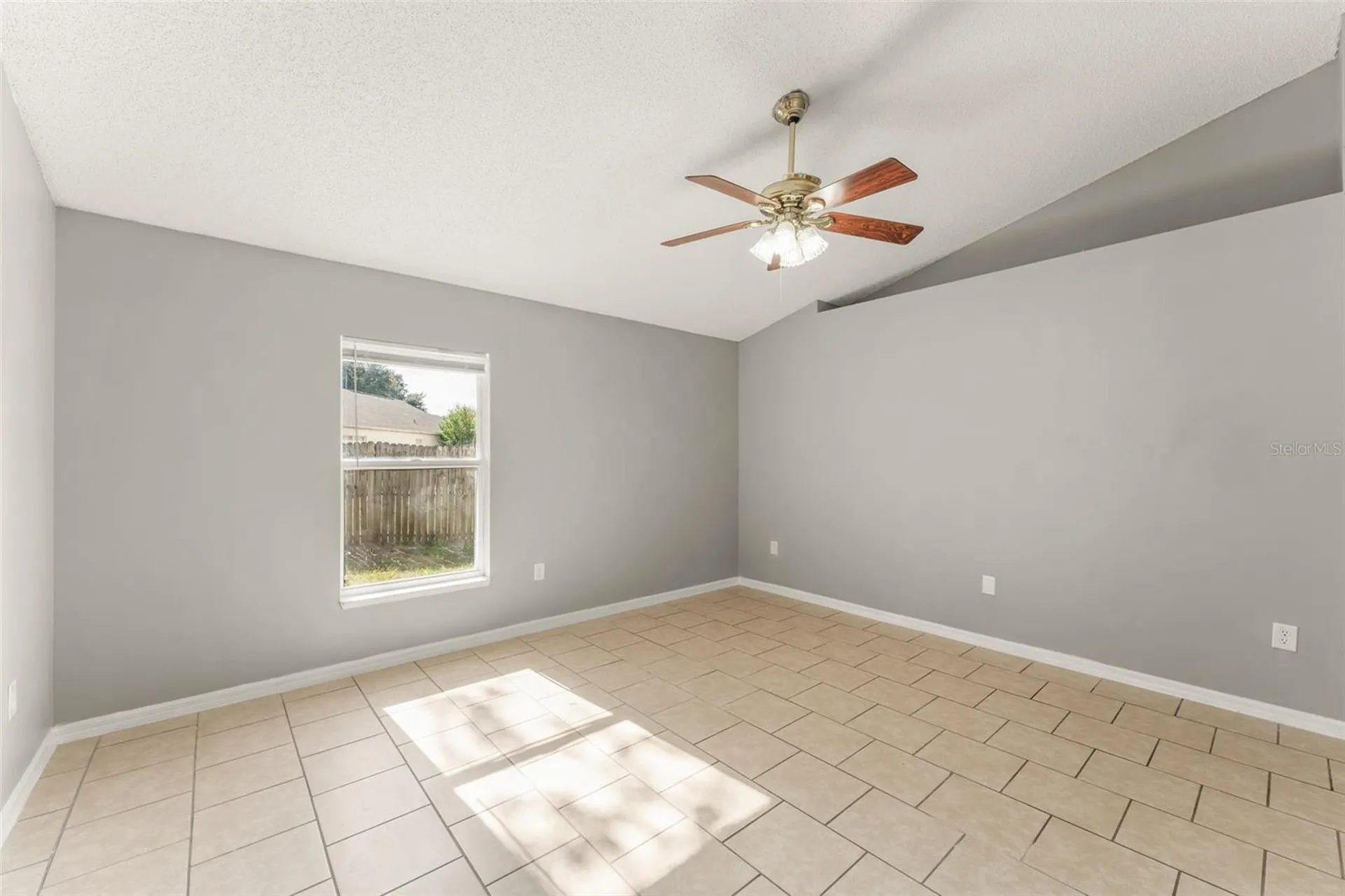 881 Vanderbilt Drive Eustis FL 32726