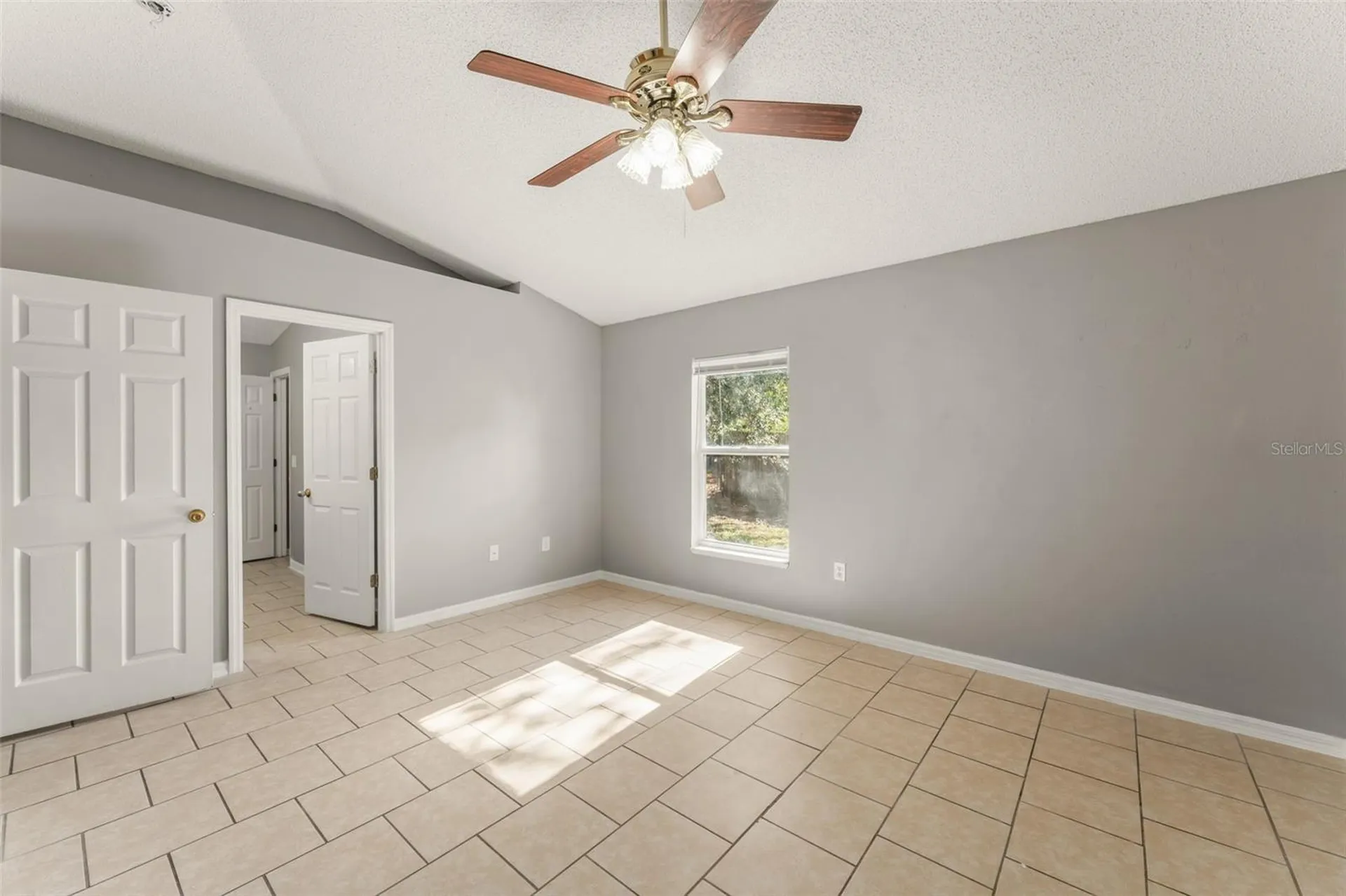 881 Vanderbilt Drive Eustis FL 32726