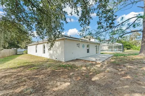 881 Vanderbilt Drive Eustis FL 32726