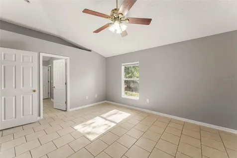 881 Vanderbilt Drive Eustis FL 32726